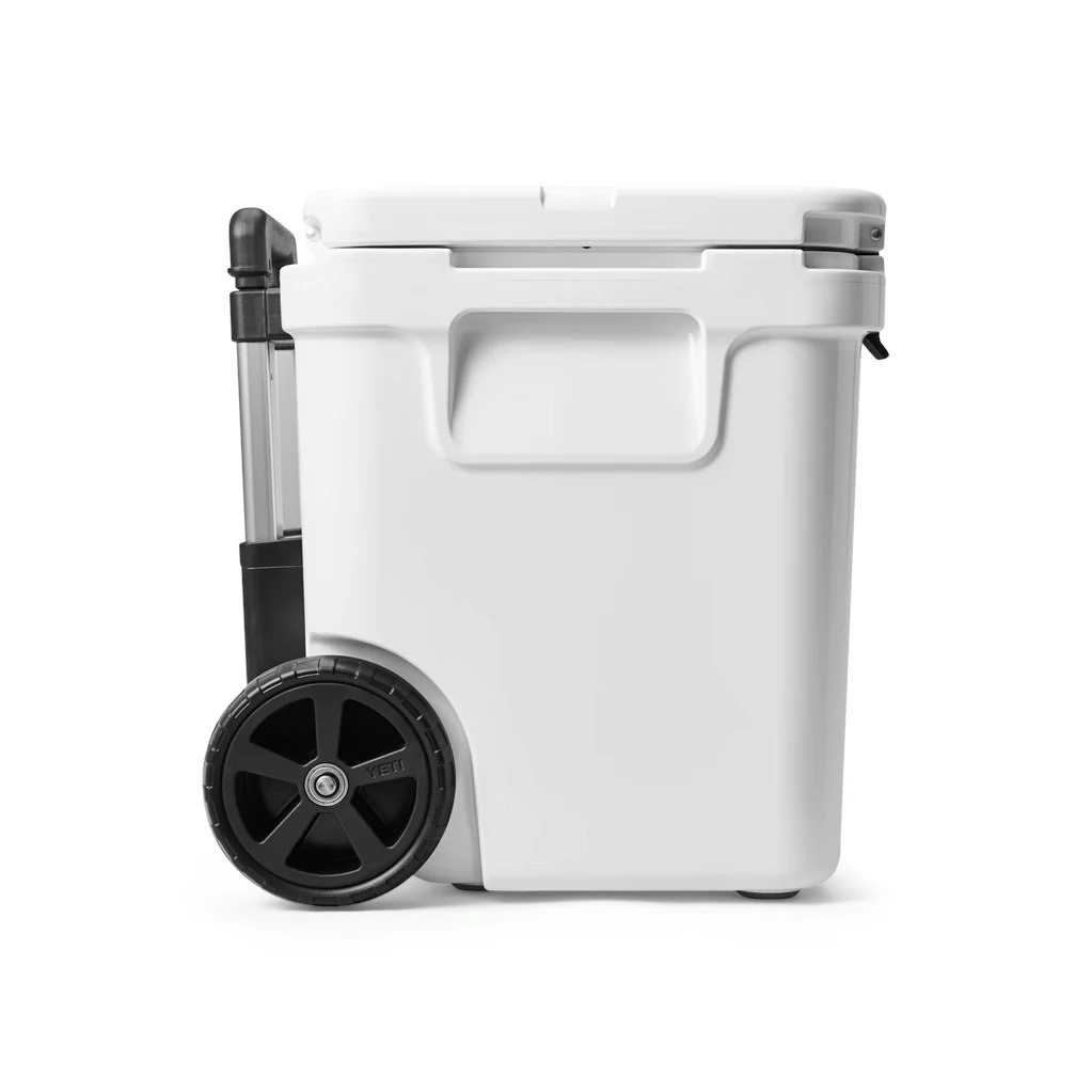 YETI Roadie 60 Wheeled Hard Cooler - Image 12
