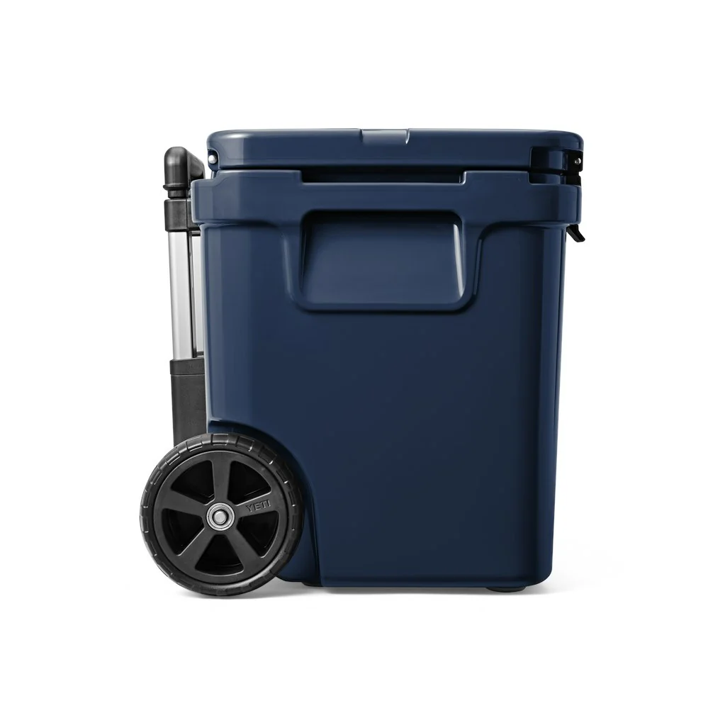 YETI Roadie 60 Wheeled Hard Cooler - Image 7